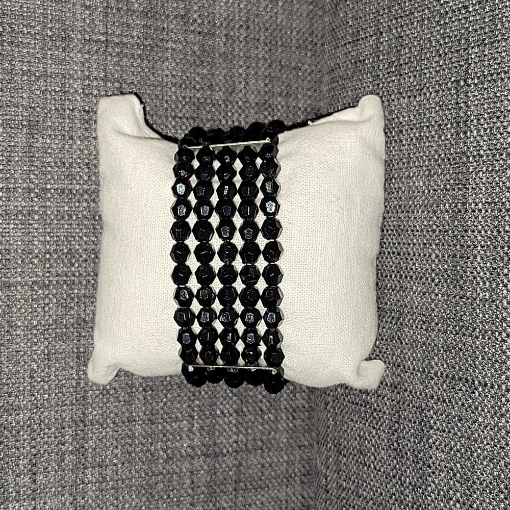 Black beaded Bracelet